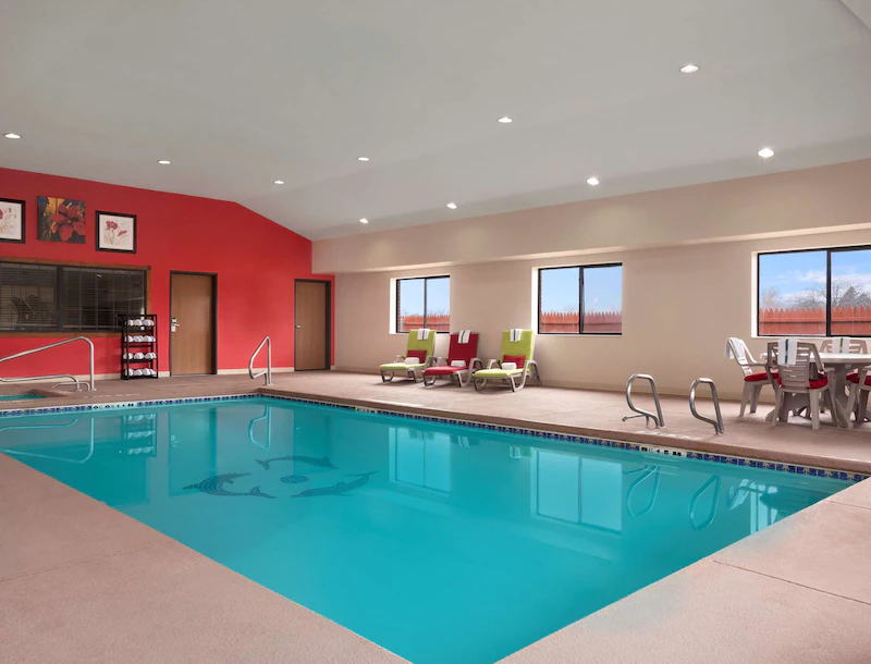 Country Inn & Suites Lubbock